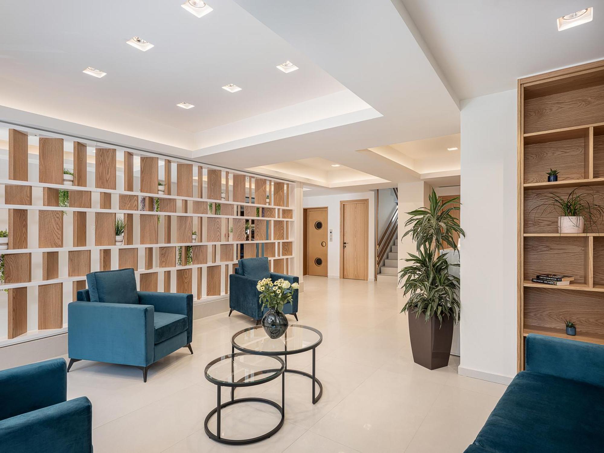 Miss Marrone City Hotel Ханья Экстерьер фото
